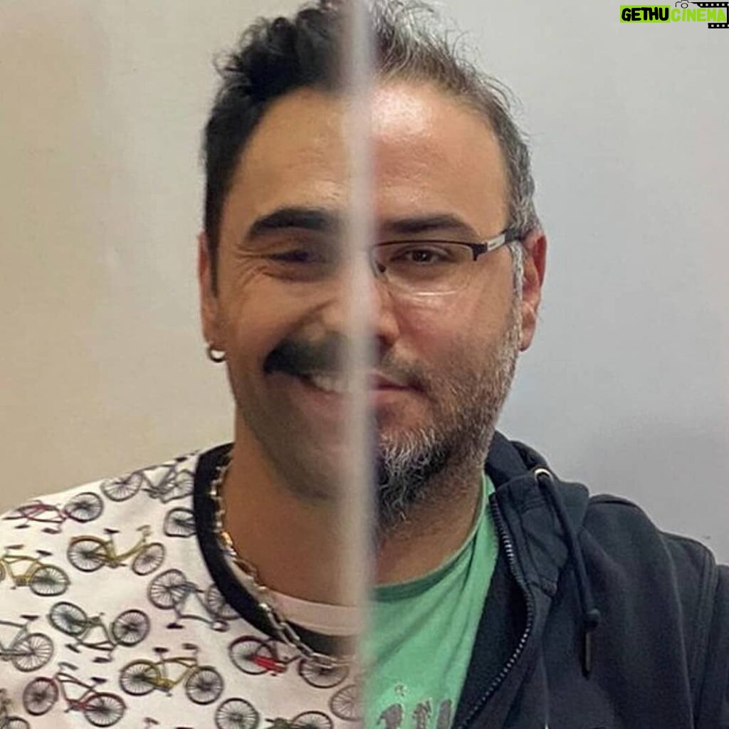 Selçuk Aydemir Instagram - Sivaslı ayıklama testi, , kafa yapısı, ağız yüz hatları copy paste toprağımla @emrahkmn Foto @zeynepcamci 👓