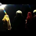 Selçuk Aydemir Instagram - Gömleği bile değiştirmeden aynı gün içinde çekmişiz tüm tanıtımları, derdimizi güzel anlatmışız sanki "müşkül durumdayız, ihtiyacımız var, dilenci ya da satıcı değiliz bir saatinizi ayırıp izlerseniz hayatımız değişecek. Çok önemli olmasa istemezdik" demişiz halbuki. İzleyeydiniz eyiydi... Üsküdar'a Giderken @krieleysoun @starklarinarya @muratcemcir @bunyaminb_ @ercaneyigun @tosun2098 @korhanherduran