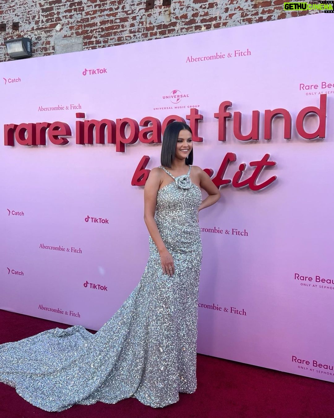Selena Gomez Instagram - My heart is full after this weeks inaugural Rare Impact Fund Benefit. This has always been a dream of mine and I’m forever grateful to everyone who has joined us on this mission to expand mental health services and education for young people around the world. I am encouraged by the amount of love and support in the room. The future is bright, this is only the beginning. Love you all so much! 📷: @gettyimages @stefaniekeenan @monicaschipper