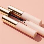 Selena Gomez Instagram - You know how much I love a laminated brow and I’m excited to finally share that my new @rarebeauty Brow Harmony Flexible Lifting Gel is here.​ ​ It’s my staple for that natural, fluffy, lifted brow – it holds all day without being stiff, sticky, or crunchy. You can shop it now only at RareBeauty.com