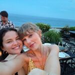 Selena Gomez Instagram - Thas my best frien -she a real bad