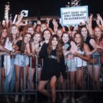 Selena Gomez Instagram - Wishing I could hug all 400 million of you 🤍