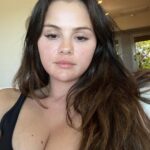 Selena Gomez Instagram - Violet chemistry