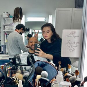 Selena Gomez Instagram - So @ijessewilliams is killing it on season 3 guys.. @onlymurdershulu @hulu