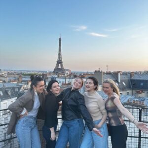 Selena Gomez Instagram - Thank you Paris for being a home to me for two months! I loved every moment. Working on this film has completely changed my life. I can’t wait to share more soon! Love you all 🤍