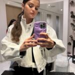 Selena Gomez Instagram - Wait can you tell I’m back on Instagram ?