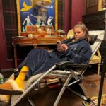 Selena Gomez Instagram - Theres nowhere like home on set! Only murders in the building finale is here! I hope you guys love it as much as we do!