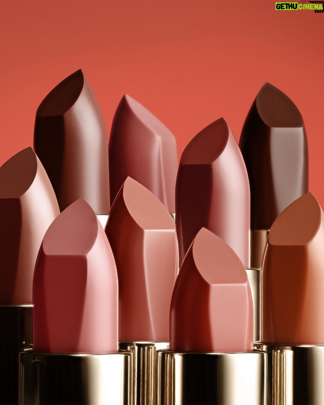 Selena Gomez Instagram - My @rarebeauty Kind Words Matte Lipstick and Lip Liner are finally here! I wanted to create a classic lip collection for every day – think comfortable, easy, long-wearing and nourishing. My Kind Words Matte Lipstick has a flexible formula that moves with your lips while giving you weightless, one swipe color that lasts all day. Available in the same 10 made-to-match shades as the Kind Words Matte Lip Liner. I’m really excited for you guys to try this one! Now available globally online and in-stores @sephora and @spacenk. #usekindwords