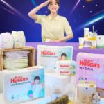 Seo Hwa-yi Instagram – ⠀⠀⠀⠀⠀⠀⠀⠀⠀⠀⠀⠀⠀⠀⠀⠀⠀ ⠀⠀⠀⠀⠀⠀
7년연속 1등 !!!💛하기스 대단한특가 + 브랜드데이💛
저도 방송중에 구매했어요🙏🏻 오예!! 
우리 👶🏻골드가 잘쓰고 있는 하기스를 엄빠들이랑 
같이 얘기하고 소통하면 1시간이 모자라요!!
심지어 맥드는 품절 👊🏻

✅네이버 전체 1위 , 키즈 1위 하고 오늘도 영업왕 성공 👑
역대급 매출이었다고 히히 👍🏻

항상 믿어주시는 @yk_woopoopoo @huggies_korea 
방송전까지 아이디어 다 들어주시는 @unitoa_live ⭐️
제가 많이 애정합니다 💘
새벽에 예쁘게 해주시는 @jjini._.mup @raheechu_ 쌤두 💛

전날 잠도 못자고 머리 리본부터 전체적인 느낌이랑 홍보까지 고민한 결과가 좋아서 행복해요!

그럼 저는 #하기스신입사원골드맘 이니까 
과장님이 될때까지 초심 잃지 않고 열심히 뛸게요 충. 성!! 🫡 ⠀⠀⠀⠀⠀⠀⠀⠀⠀⠀⠀⠀⠀⠀⠀⠀⠀ ⠀⠀⠀⠀⠀⠀⠀⠀⠀⠀⠀⠀⠀⠀⠀⠀⠀