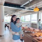 Seo Hwa-yi Instagram - ⠀⠀⠀⠀⠀⠀⠀⠀⠀⠀⠀⠀⠀⠀⠀⠀⠀ 울 애기와 첫 제주✈️ 커플사진 위주💛 골드 포즈 뭐에요 심쿵 👶🏻 아기를 키우면서 느끼는건 저도 아기에게 배울때가 참 많아요! 둘이 떠나는 첫 여행인데 성공적! 사랑해줘도 부족한 엄마맘 ! 💦 저도 진짜 이제 엄마인가 봐요! 눈에 넣어도 안아플 내새낑 이라는 말 진짜 공감이 가요 이제 🥺 요즘 너무 바빠서 하루종일 봐도 부족한 내애기💛 실컷 붙어 있었어요! 🙏🏻도와준 동생네식구 엄마 넘 고마워요👍🏻 덕분에 제주 성공적! 곧 제주 정보 올릴게요:) 서울오자마자 방송준비 🙏🏻 몸살을 얻었지만 햄볶았다!! 👶🏻 ⠀⠀⠀⠀⠀⠀⠀⠀⠀⠀⠀⠀⠀⠀⠀⠀⠀ ⠀⠀⠀⠀⠀⠀⠀⠀⠀⠀⠀⠀⠀⠀⠀⠀⠀ ⠀⠀⠀⠀⠀⠀⠀⠀⠀⠀⠀⠀⠀⠀⠀⠀⠀ 제주도 성산일출봉
