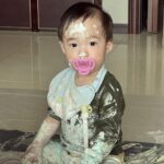 Seo Hwa-yi Instagram - #기특한우리아기 💛 👶🏻어린이집 가는것도 , 이제 식당에서 앉아서 같이 맘마🍼먹는 것도, 걸으려고 노력하는 것도, 🥰웃어주는 것도 매 순간 순간마다 기특해🙏🏻 항상 밝게 웃는 아가가 될 수 있게 엄마가 매일매일 노력할게 💛 사랑해 김골드 💛 엄마가 되는 것은 매일매일 잘해줘도 모자라다! #그모습그대로빛나게 ✨