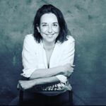 Sergio Peris-Mencheta Instagram - Cuando me preguntan en las entrevistas “¿cuál es el secreto de BARCO PIRATA?” mi respuesta es “NURIA”. Y hoy cumple una buena pila de años. @nuriacruzmoreno (Aka “churi-luri“) es mi socia y sin embargo amiga. Ella sostiene a flote el barco, cuida a la tripulación, asegura la mercancía, planifica las rutas, reparte las tareas y lleva el timón. Este ser de otro planeta (Mostoles, para más señas) aterrizó por arte de magia en el teatro hace ya 11 años, y se ha empeñado en ayudarme a soñar despierto. FELIZ DÍA, AMIGA. Los Angeles, California