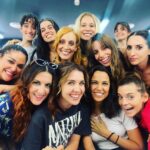 Sergio Peris-Mencheta Instagram - ¿¿Me puede FLIPAR más esta foto?? #ladiesfootballclub #finaldegira #estamosllegando (que diría el doctor @nestormuzo) Fin de gira. Solo 3 bolos más: Badajoz Sant Cugat Granollers #SeAcabó La Canada Flintridge, California