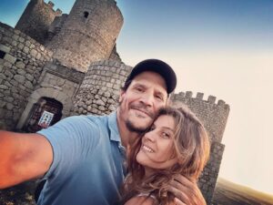 Sergio Peris-Mencheta Instagram - In love with this morena… almost 19 years after… 
Gracias a la vida.