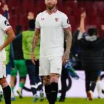Sergio Ramos Instagram - 18 años esperando este gol y no ha podido tener un sabor más amargo. Una noche durísima en la que vimos lo mejor y lo peor, pero los detalles deciden en la máxima competición. Entendemos y compartimos vuestra frustración. Solo nos queda callar, levantarnos y seguir trabajando para seguir en Europa. 18 years waiting for this goal, but it couldn’t have left a more bitter taste. A very tough night with the best and worst on display, but small details are the difference in elite competition. We understand and share your frustration. Time to stop talking, get back up and keep working to stay in European competition. ¡Vamos, Sevilla! #SiempreJuntos