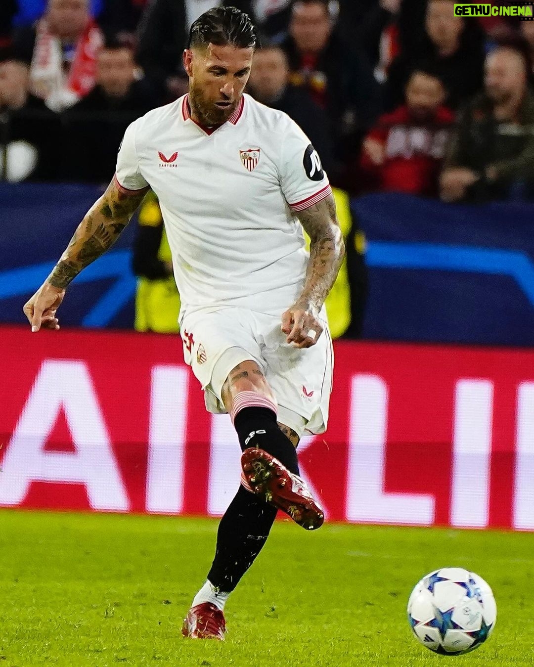 Sergio Ramos Instagram - 18 años esperando este gol y no ha podido tener un sabor más amargo. Una noche durísima en la que vimos lo mejor y lo peor, pero los detalles deciden en la máxima competición. Entendemos y compartimos vuestra frustración. Solo nos queda callar, levantarnos y seguir trabajando para seguir en Europa. 18 years waiting for this goal, but it couldn’t have left a more bitter taste. A very tough night with the best and worst on display, but small details are the difference in elite competition. We understand and share your frustration. Time to stop talking, get back up and keep working to stay in European competition. ¡Vamos, Sevilla! #SiempreJuntos