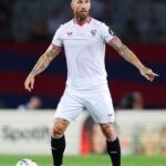 Sergio Ramos Instagram - Un partido que duele por el resultado y las circunstancias, pero que nos refuerza por la imagen y actitud del equipo. Seguimos creciendo y ya pensamos solo en la @championsleague. A match that hurts because of the result and the circumstances, but that strengthens us because of the performance and attitude of the team. We continue to grow and we’re already thinking only about the #ChampionsLeague.