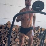 Sergio Ramos Instagram - ¡Aquí no se para! 10x 30s + 1min recovery