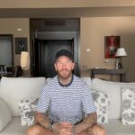 Sergio Ramos Instagram - VAMOS ESPAÑA 🇪🇸 A por la segunda estrella! ⭐️⭐️ @sefutbolfem @fifawomensworldcup