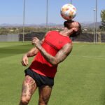 Sergio Ramos Instagram - Do it with passion or not at all. 👊