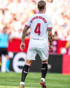 Sergio Ramos Instagram - Volver a casa sabe mejor con victoria y portería a cero. Ha sido increíble sentir el calor del Ramón Sánchez-Pizjuán 6.595 días después. ¡Seguimos! 

Returning home tastes better with a win and a clean sheet. It's been amazing to feel the support of the Ramón Sánchez-Pizjuán 6,595 days later. Let's keep going! 

@sevillafc ⚪️🔴
