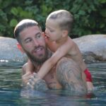 Sergio Ramos Instagram - 11 años desde que empezamos este maravilloso camino juntos y toda la vida por delante para seguir disfrutando. Gracias por elegir darme la mano todos los días, por formar juntos esta maravillosa familia y por hacer de cada momento algo único. Te quiero. R’n’R ❤️🖤 11 years since we started this wonderful journey together and a lifetime ahead to enjoy. Thank you for choosing to hold my hand every day, for building this wonderful family together and for making every moment unique. I love you. R'n'R ❤️🖤