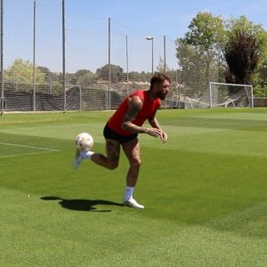 Sergio Ramos Instagram - Do it with passion or not at all. 👊