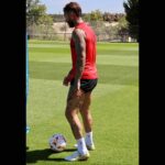 Sergio Ramos Instagram - Do it with passion or not at all. 👊