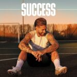 Sergio Ramos Instagram - Rewrite history by stepping into the future of football with the Mizuno Alpha Prism Gold. Work hard. Stay focused. Never give up. #MizunoAlpha #PrismGold #MizunoFootball