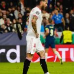 Sergio Ramos Instagram - 18 años esperando este gol y no ha podido tener un sabor más amargo. Una noche durísima en la que vimos lo mejor y lo peor, pero los detalles deciden en la máxima competición. Entendemos y compartimos vuestra frustración. Solo nos queda callar, levantarnos y seguir trabajando para seguir en Europa. 18 years waiting for this goal, but it couldn’t have left a more bitter taste. A very tough night with the best and worst on display, but small details are the difference in elite competition. We understand and share your frustration. Time to stop talking, get back up and keep working to stay in European competition. ¡Vamos, Sevilla! #SiempreJuntos