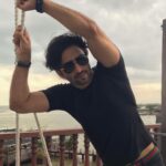 Shaheer Sheikh Instagram - And my reign begins… #2024 #happyNewYear