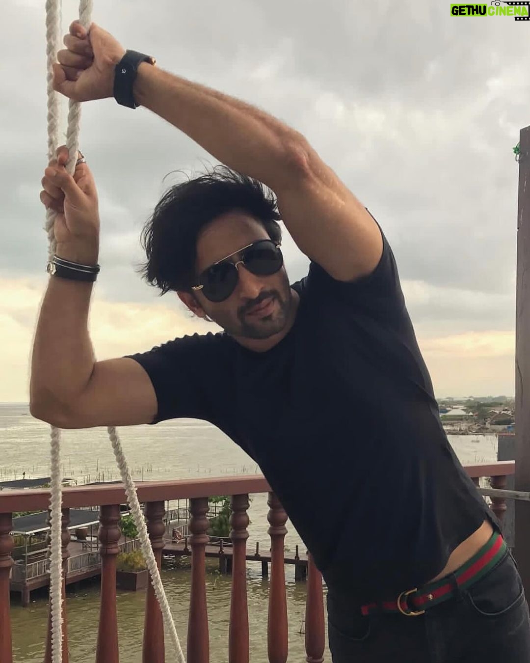 Shaheer Sheikh Instagram - And my reign begins… #2024 #happyNewYear