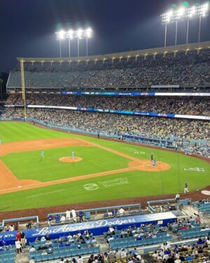 Shakira Instagram - At the Dodgers game with the kiddos last night! amazing game!