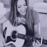 Shakira Instagram - Jamming to #acrostico