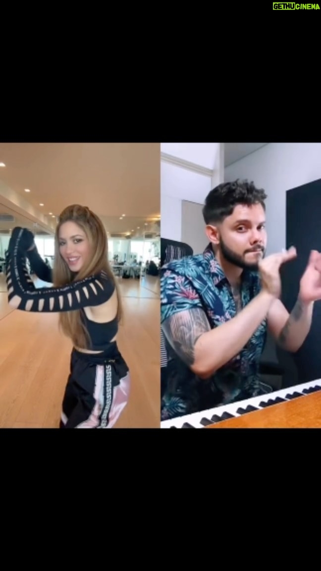 Shakira - 2.2 Million Likes - Las mujeres ya no lloran las mujeres bailan merengue!
