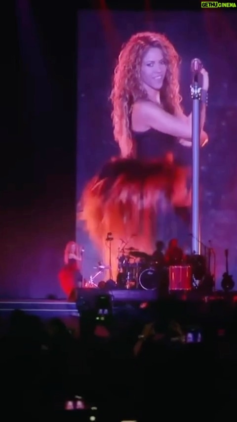 Shakira Instagram - I dare you! #WorldCup #Brazil2014 #ElDoradoWorldTour #tbt