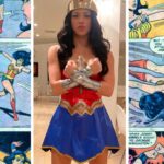 Shakira Instagram - De porrista a súper héroe. Por cierto la mujer maravilla fue mi primer disfraz! Halloween, la excusa perfecta para sublimar deseos de infancia! 😜 From cheerleader to super hero. Btw Wonder Woman was my very first costume! Halloween, the perfect excuse to fulfill childhood dreams!