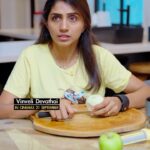 Shalini Balasundaram Instagram - From tomorrow Vinveli devathai movie’s premiere guys 4 more days to go. In cinemas 21 September onwards #shalinibalasundaram #vinvelidevathai #storyfilms