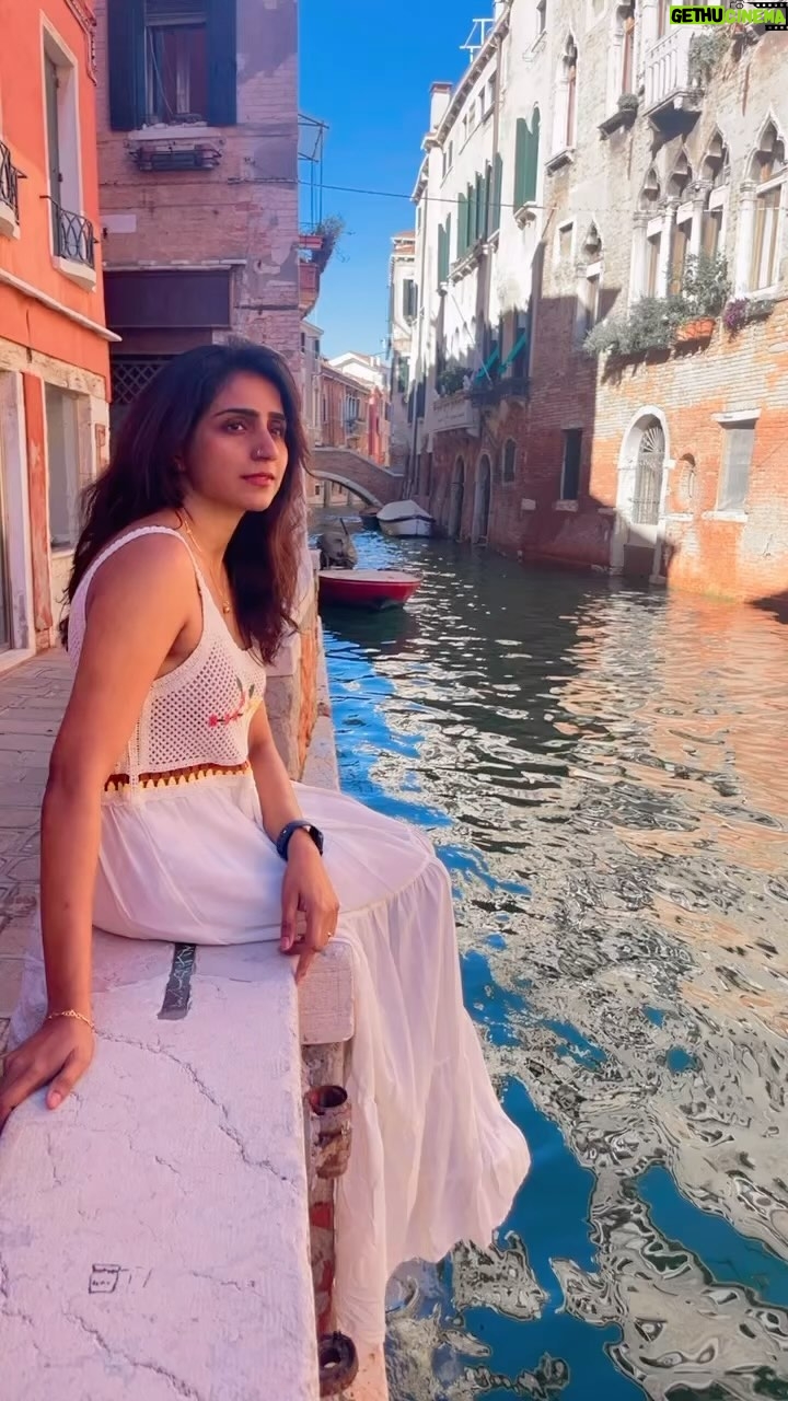 Shalini Balasundaram Instagram - The floating city has my heart #shalinibalasundaram #vacation #travelgram #venice Kuala Lumpur, Malaysia