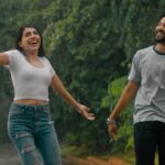 Shalini Balasundaram Instagram - So, comforting to get wet in the rain with our partner, do you guys feel the same? Comment below #shalinibalasundaram #vinvelidevathai #storyfilms Ipoh, Perak