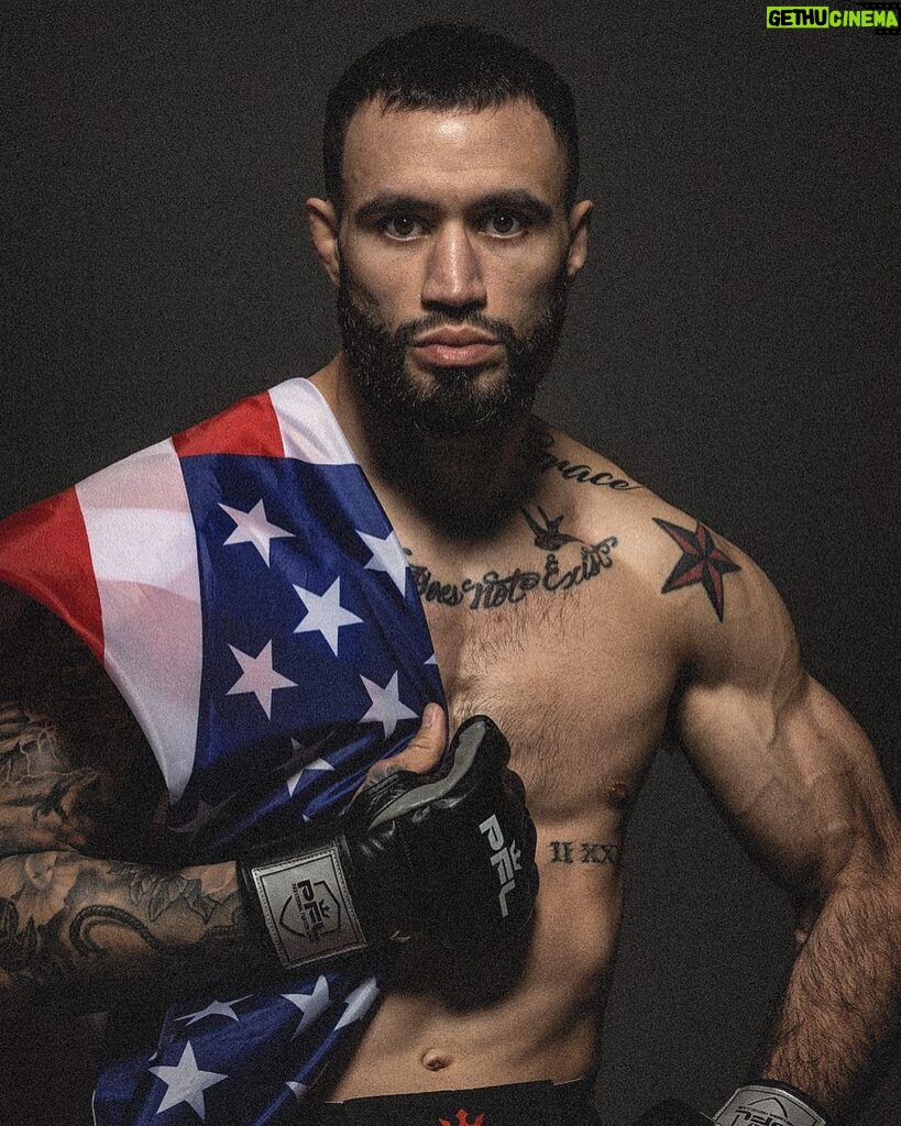 Shane Burgos Instagram - Proud to be an American! 🇺🇸 . . Happy 4th! Land of the Free Home of the Brave
