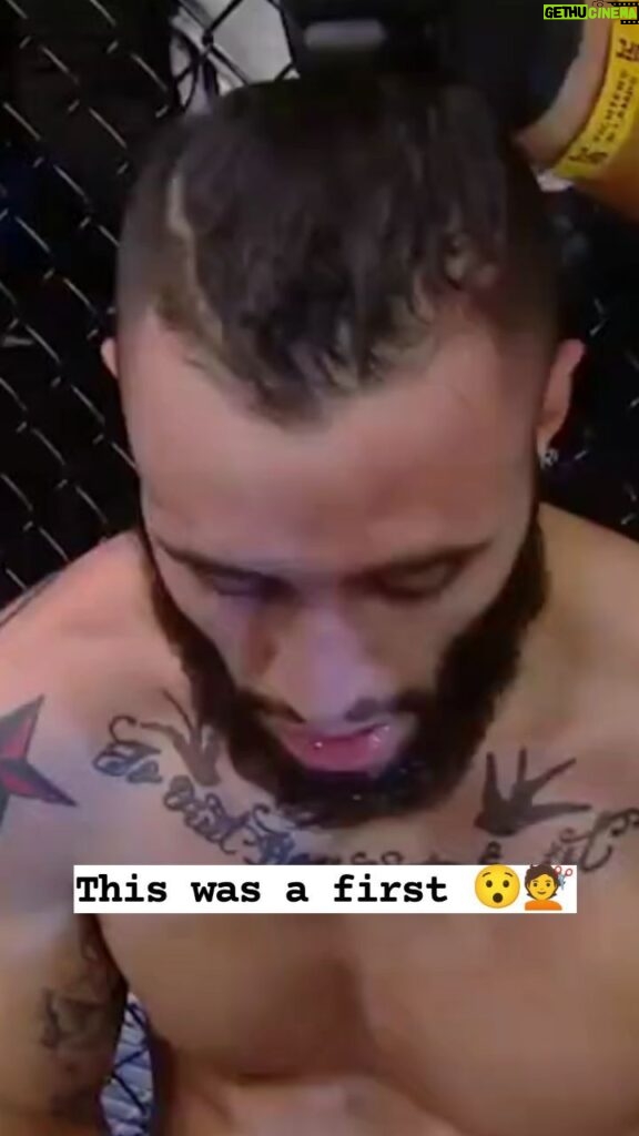 Shane Burgos Instagram - @hurricaneshane_ had a haircut between rounds and eventually won the fight via unanimous decision 🔥🥊 #UFC #MMA #ShaneBurgos #fanarchfamily #transcendthenarrative