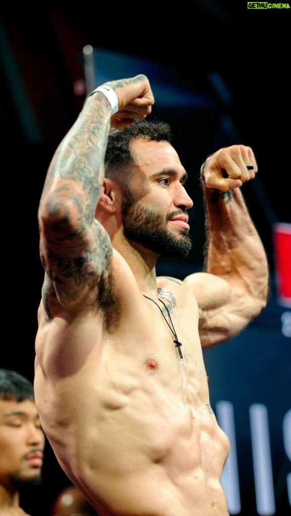 Shane Burgos Instagram - 5 hours until @hurricaneshane_ returns to the PFL SmartCage to take care of unfinished business ⚔️ It’s do or die for lightweights and welterweights tonight! Prelims 6:00EST on ESPN+ Main Card at 9:00EST on ESPN/ESPN+ OTE Arena