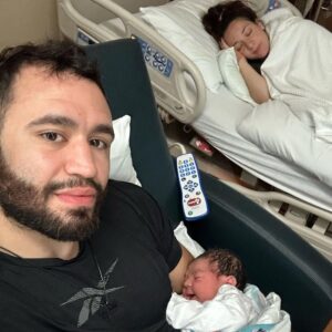 Shane Burgos Instagram - Girl Dad Level 3️⃣
.
God blessed us with another beautiful healthy baby girl! Welcome to the world Olivia Rae ❤️