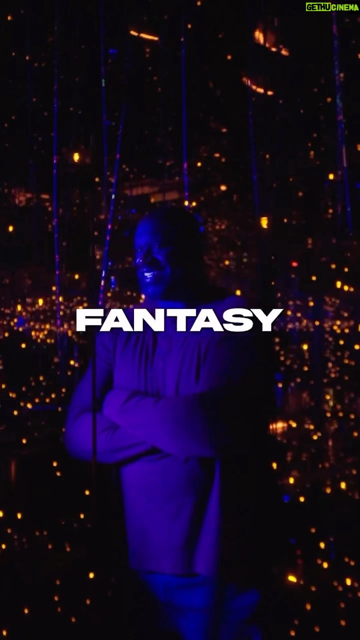 Shaquille O'Neal Instagram - Shaq´s Fantasy Lab at Fashion Show Mall is a collection of thoughts, dreams and emotions in an immersive experience, featuring the works of renowned artists & original technologies 🤯♥👀 This 70 minute journey or experience through 7 different rooms, where you can experience a journey into deepest dreams. 🛌💭 Come dream and dance with @shaq. You won’t regret it. #fantasylablv Fantasy Lab Las Vegas