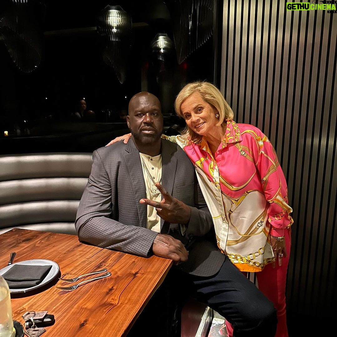 Shaquille O'Neal Instagram - just two champs chillin @supperclub_br love you @coachkimmulkey