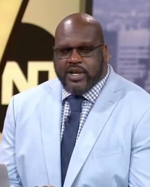 Shaquille O'Neal Instagram - Shaq commented this under our Bol Bol post! 🤣🐐 He’s been a big supporter of Bol over the past few years…even back when he was with Denver. The Suns have let him loose over the last two games and he has 25 PTS on 10/13 FG off the bench during that span. @shaq (🎥: NBA on TNT)