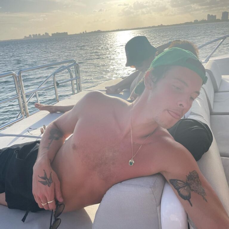 Shawn Mendes Instagram - Miami, Florida