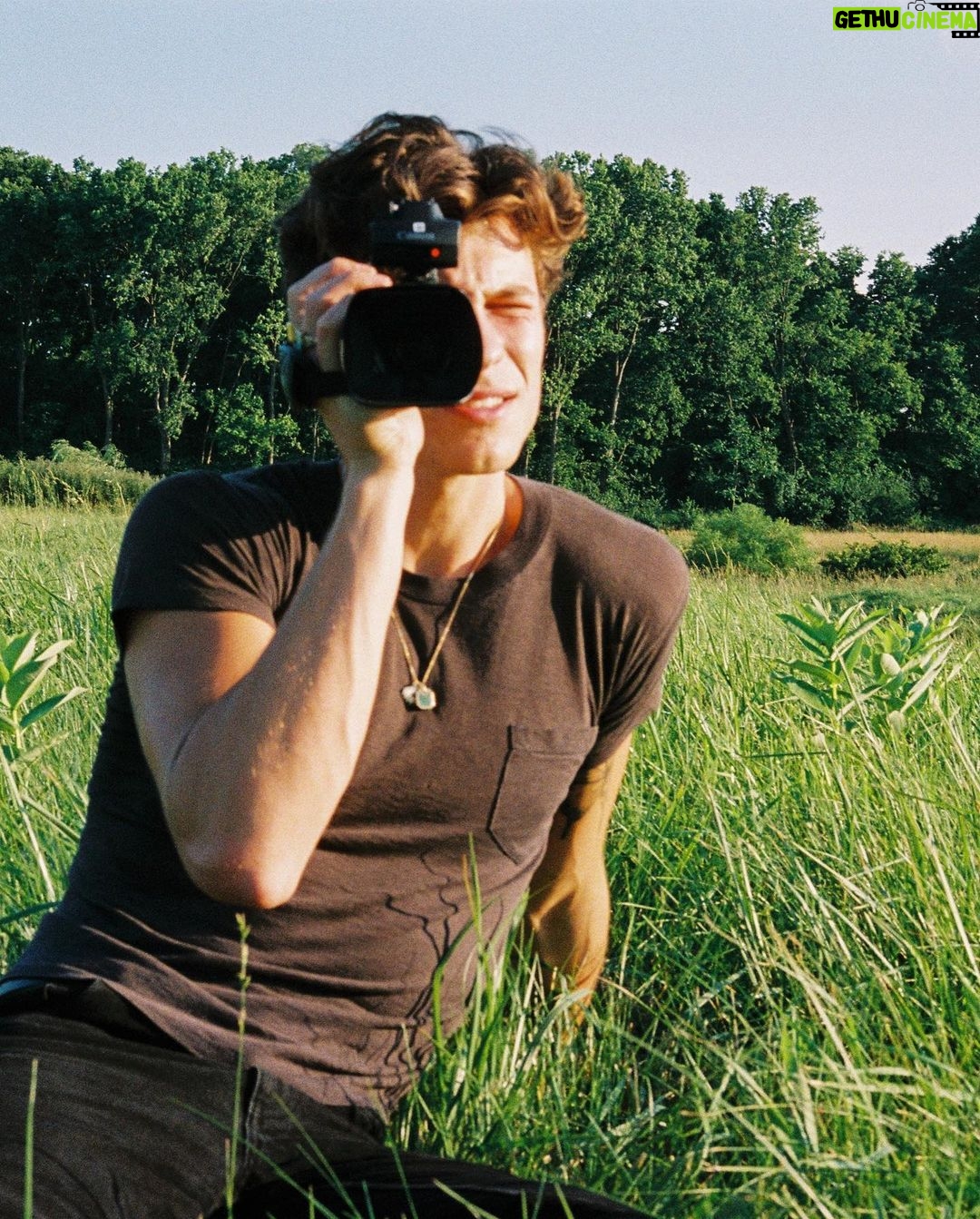 Shawn Mendes - 3.1 Million Likes - film boy
