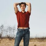 Shawn Mendes Instagram – We’re partnering to bring more sustainable clothing to the forefront. Through reimagining the Tommy classics using more sustainable materials, plus a $1mm commitment to greening Wonder: The World Tour, this is just the beginning. Follow along while we #PlayItForward #TommyXShawn #TommyHilfiger